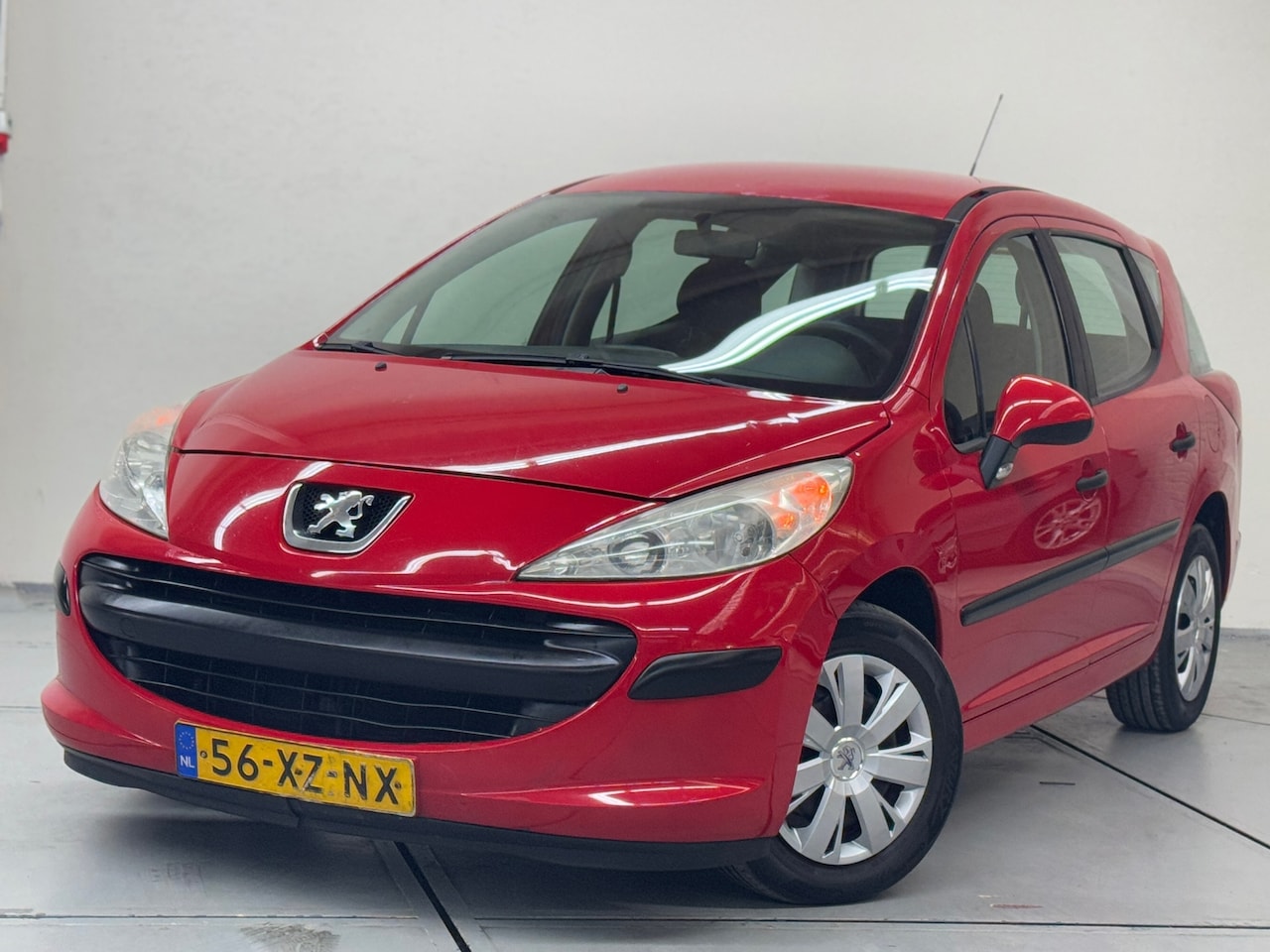 Peugeot 207 SW - 1.4 XR Airco InruilKopje - AutoWereld.nl