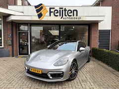 Porsche Panamera - Turbo S