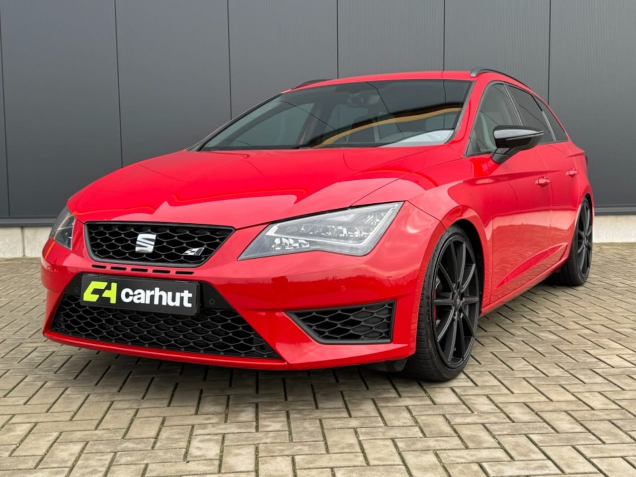 Seat Leon - 2.0 TSI CUPRA 290 PK DSG aut.  19 inch. Zeer nette auto - AutoWereld.nl