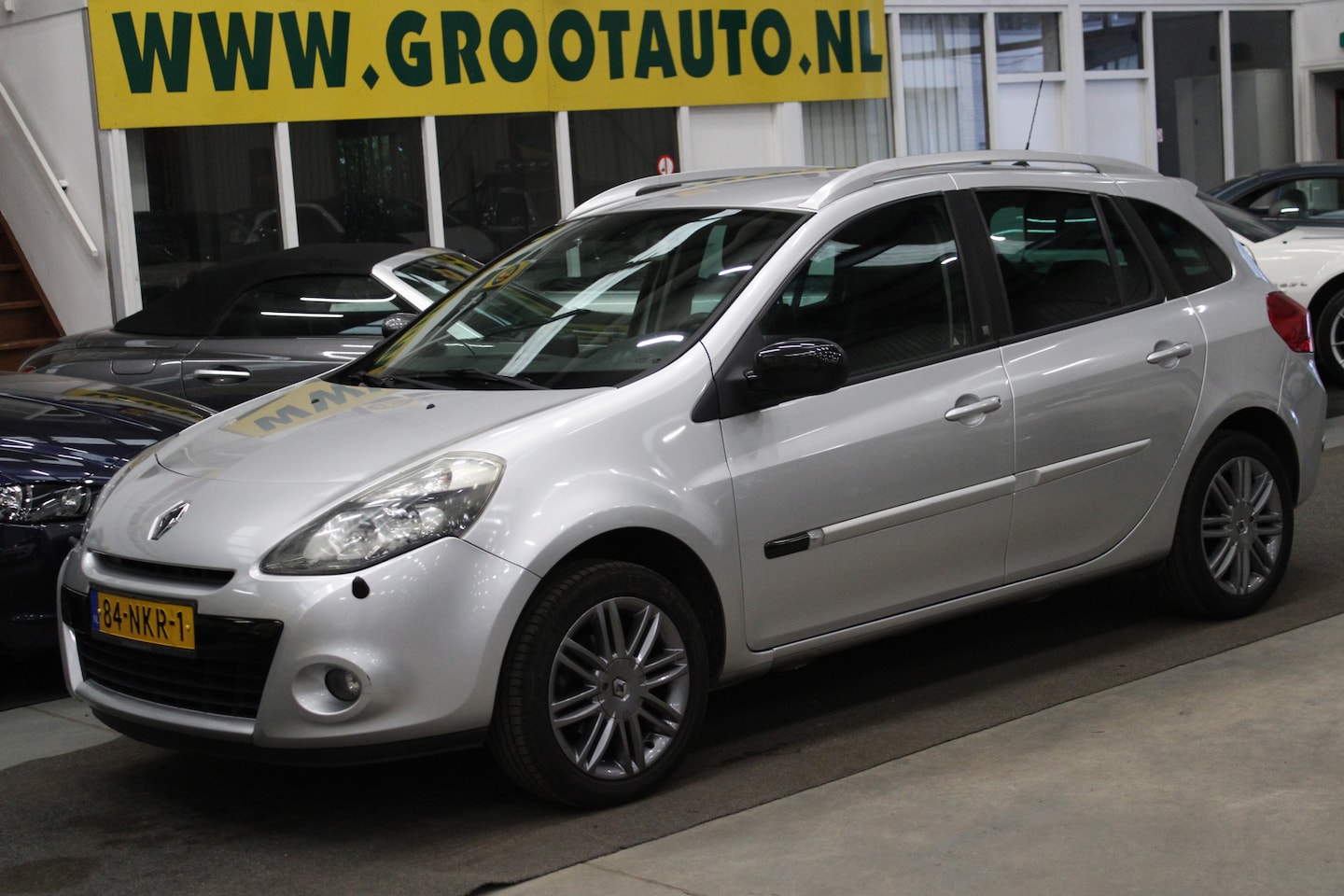 Renault Clio Estate - 1.2 TCE 20th Anniversary NAP, Airco, Trekhaak, Navi - AutoWereld.nl