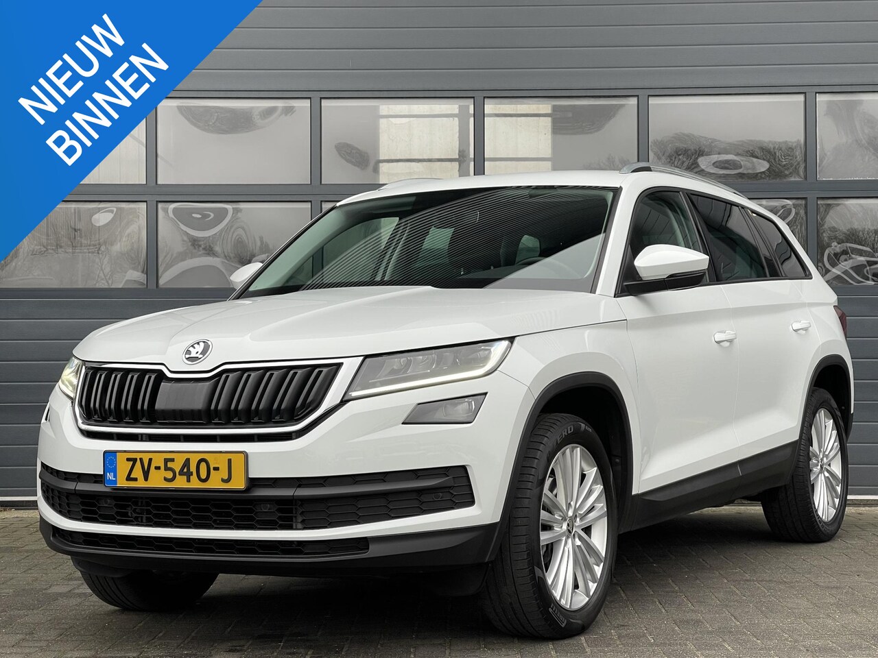 Skoda Kodiaq - 1.5 TSI BUSINESS EDITION 7-PERS I AUTOMAAT I CARPLAY I P-CAMERA I NAVIGATIE I CLIMATE CONT - AutoWereld.nl