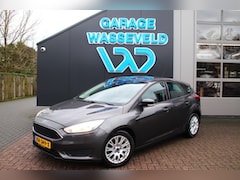 Ford Focus - 1.0 ECOBOOST Stoel+Stuur verwarming/Trekhaak/Winterpakket