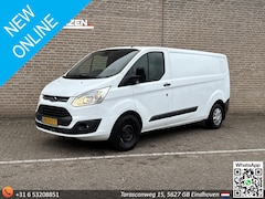 Ford Transit Custom - 290 2.2 TDCI L2H1 Trend | € 5.450, - NETTO | Cruise | Airco | Navi | Camera | Trekhaak |