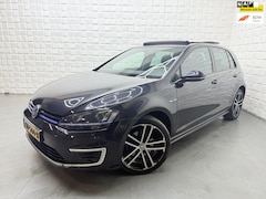 Volkswagen Golf - 1.4 TSI GTE PANORAMADAK PDC SFEER NAP