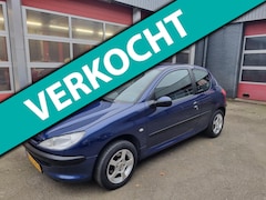 Peugeot 206 - 1.4 XT