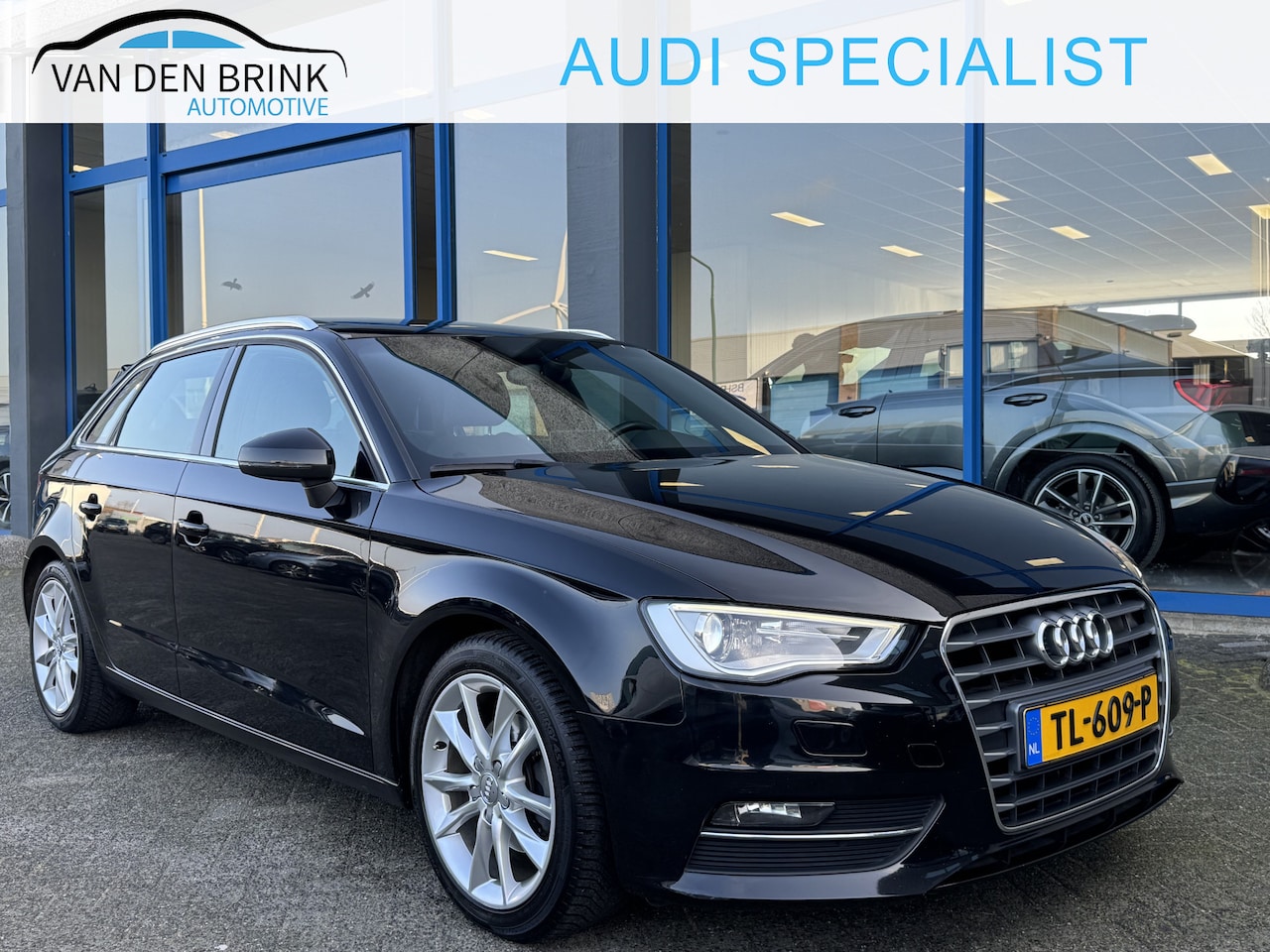 Audi A3 Sportback - 1.4 TFSI CoD Ambition Pano Xenon - AutoWereld.nl