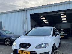 Seat Leon - 2.0 TFSI Cupra R |Facelift|Nw DB-Riem|Kuipstoelen