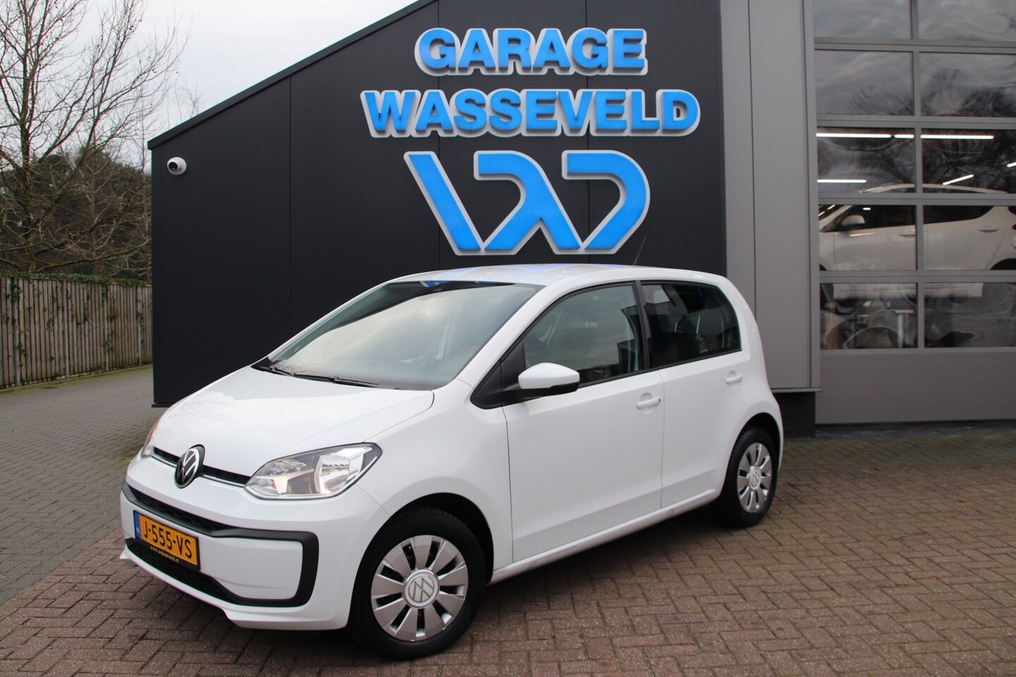 Volkswagen Up! - 1.0 BMT Maps&More/Airco/ALL SEASON/Zuinig - AutoWereld.nl