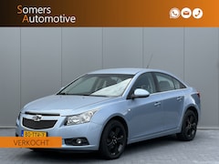 Chevrolet Cruze - 1.8 LTZ Automaat | Navigatie | 17" | Trekhaak