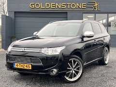 Mitsubishi Outlander - 2.0 PHEV Instyle+ 2e Eigenaar, Navi, Clima, Cruise, Schuifdak, Leder, Stoelverwarming, Dea