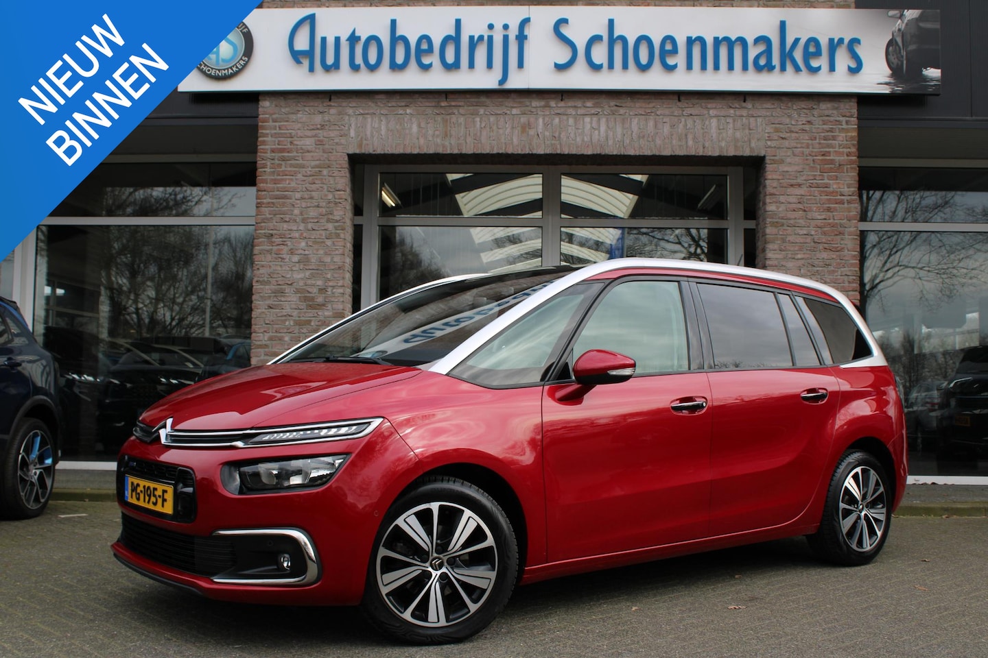 Citroën Grand C4 Picasso - 1.2 PureTech Shine PANO TREKHAAK MASSAGE CAMERA CARPLAY HALFLEER DAB ELEK.LAADKLEP DODEHOE - AutoWereld.nl