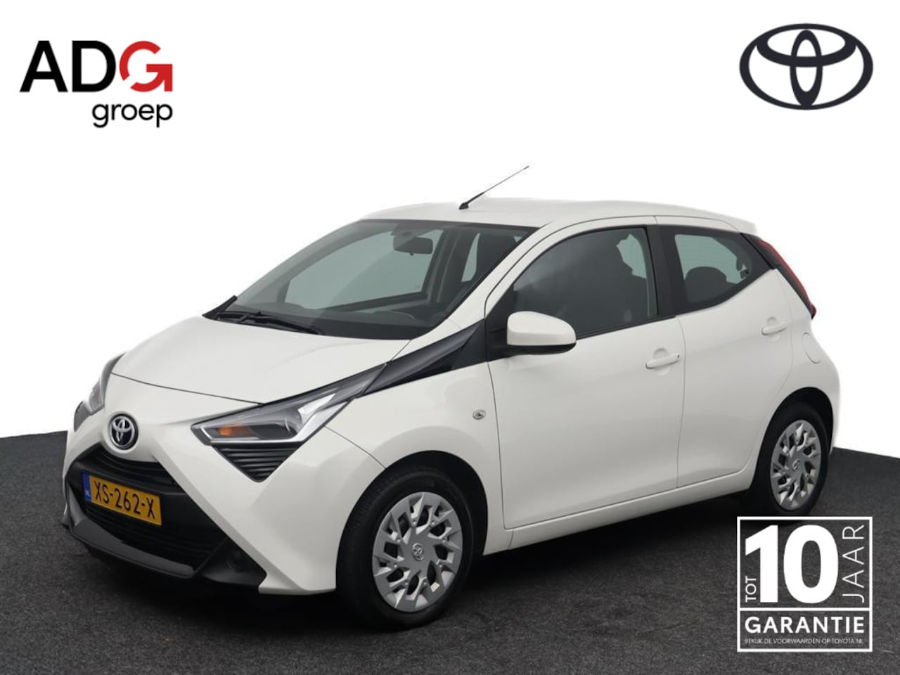 Toyota Aygo - 1.0 VVT-i x-play | Apple carplay/Android Auto | Parkeercamera | Electrische spiegels | Air - AutoWereld.nl