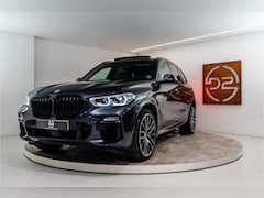 BMW X5 - xDrive40i High Executive 340PK NL AUTO+NAP | 1e eigenaar | Pano | Skylounge | H/K | Crysta