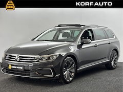 Volkswagen Passat Variant - 1.4 TSI PHEV GTE / Pano / Head-up / Camera