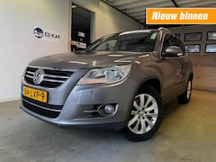 Volkswagen Tiguan - 1.4 TSI SportenStyle CLIMA PANORAMA PDC TREKHHAK NAP APK 2-2026