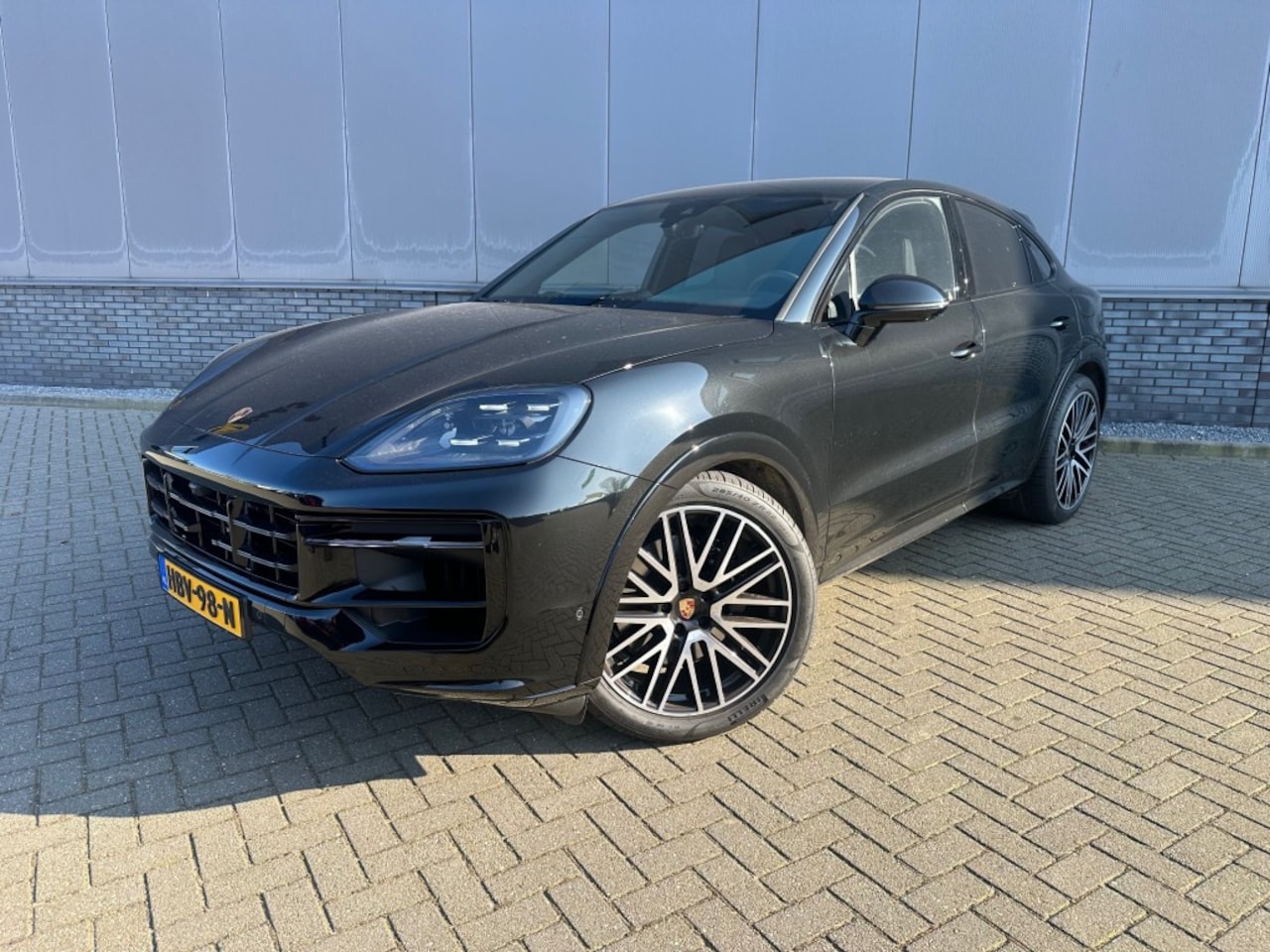 Porsche Cayenne - 3.0 E-HYBRID+Pano NIEUW - AutoWereld.nl