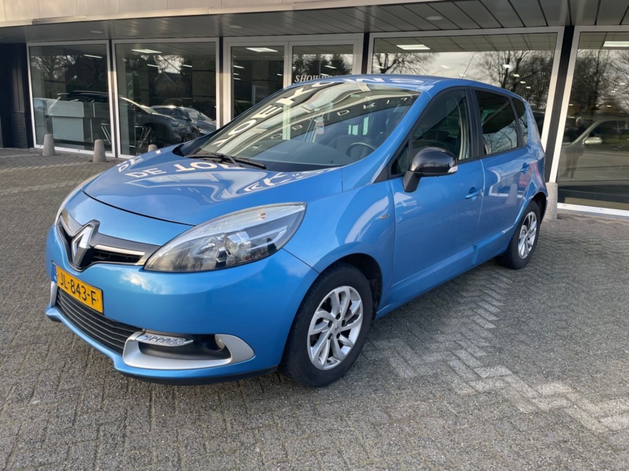 Renault Scénic - 1.5 DCI Limited Navigatie ECC Trekhaak Cruise Multimedia - AutoWereld.nl