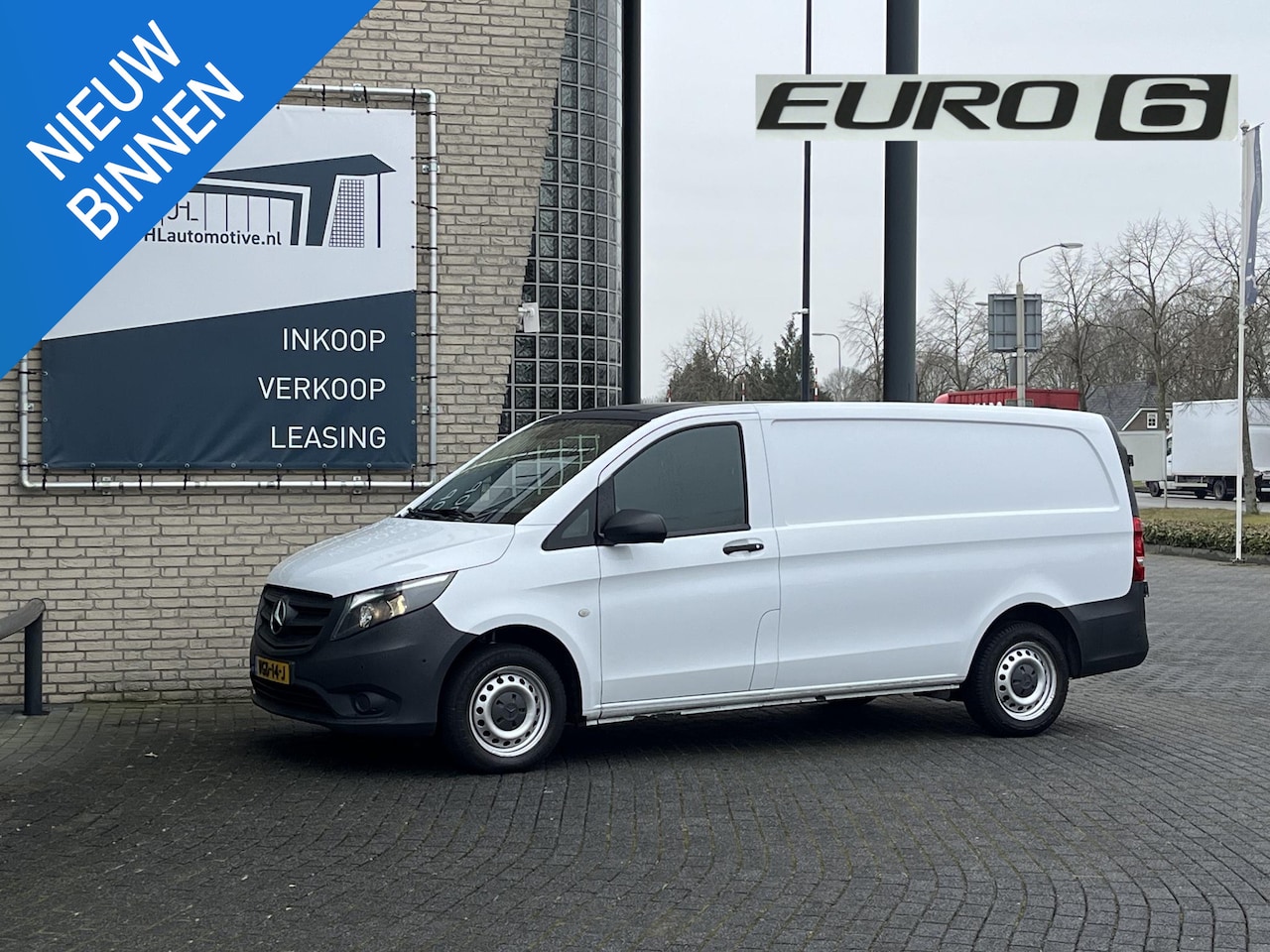 Mercedes-Benz Vito - 114 CDI Lang*ECC*HAAK*NAVI*CRUISE*CAM*TEL*STOEL.VE - AutoWereld.nl