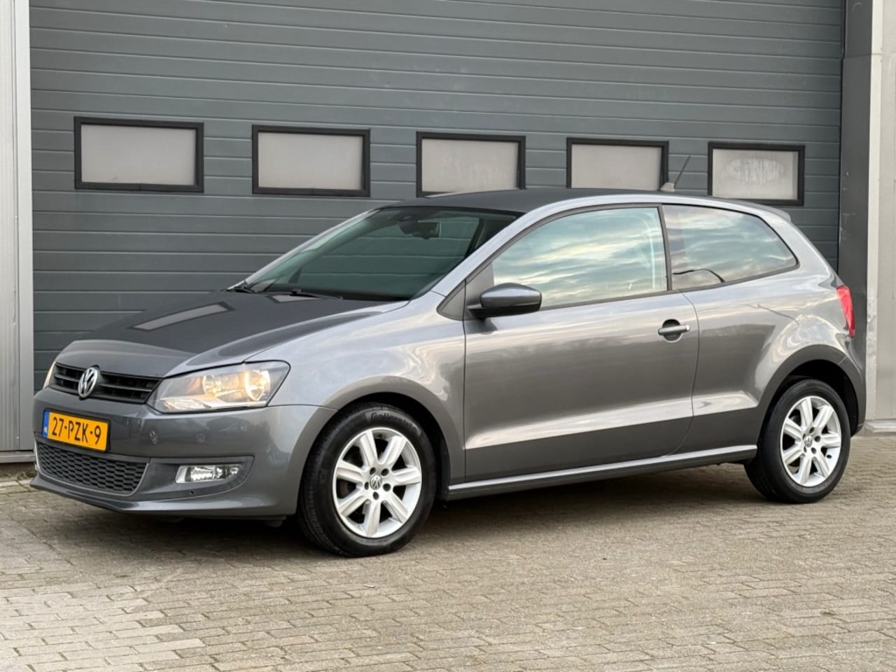 Volkswagen Polo - 1.6 TDI 90PK Highline Navi Clima Cruise NW APK UNIEK! - AutoWereld.nl