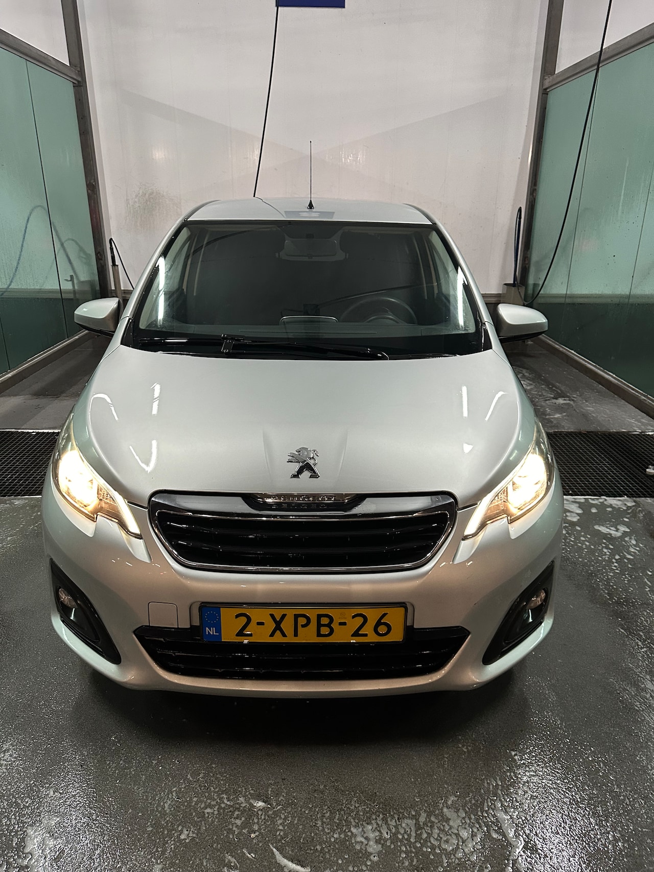 Peugeot 108 - 1.0 e-VTi Blue Lease - AutoWereld.nl