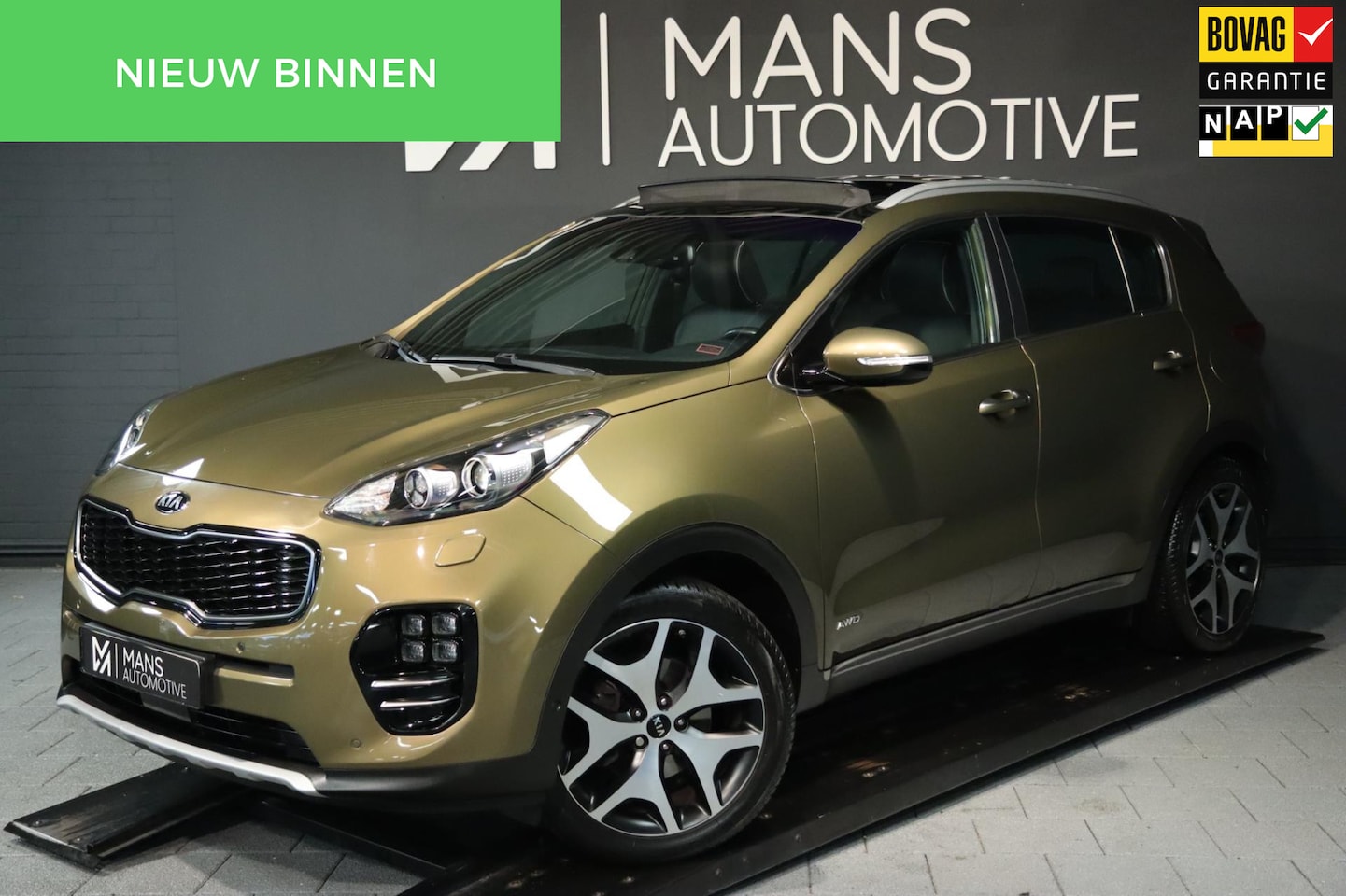 Kia Sportage - 1.6 T-GDI 4WD GT-Line / PANODAK / KEYLESS / DODEHOEK / CAMERA / 19'' - AutoWereld.nl