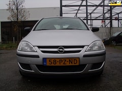 Opel Corsa - 1.2-16V Rhythm KM 86000 NAP