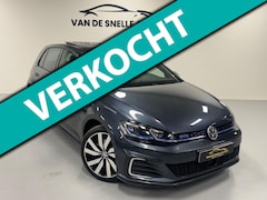 Volkswagen Golf - 1.4 TSI PHEV GTE STANDKACHEL/PANO/MATRIX