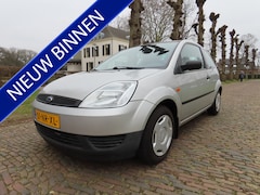 Ford Fiesta - 1.25-16V Celebration Stuurbekrachtiging *Apk t/m 7-2-2026*Zuinige Auto