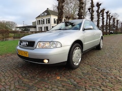 Audi A4 Limousine - 1.8 5V Advance Ecc Xenon Trekhaak