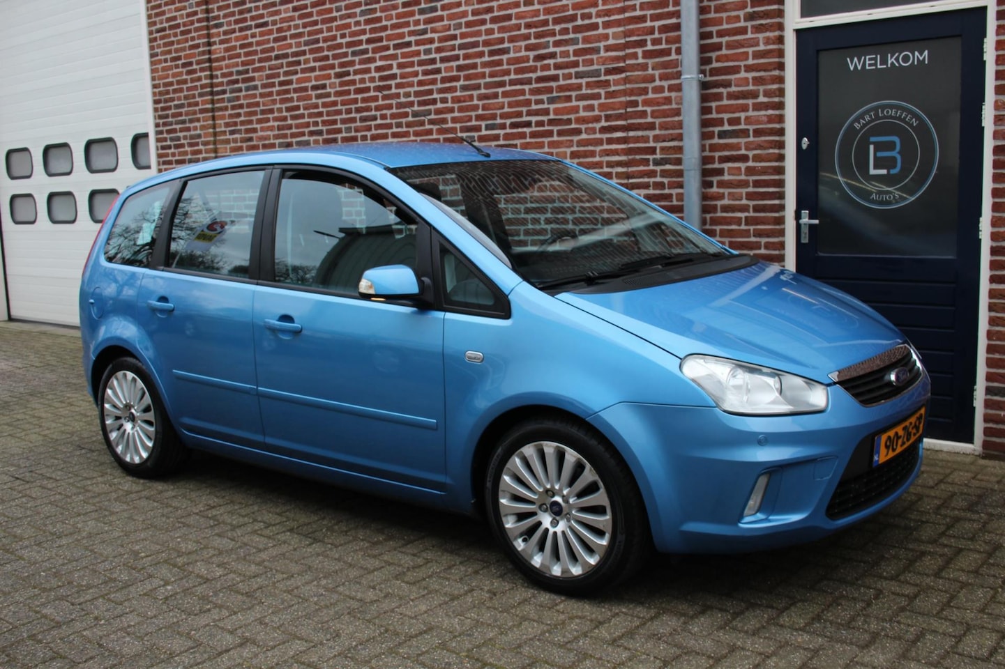 Ford C-Max - 2.0-16V Titanium * Automaat / Trekhaak / Clima / Cruise * - AutoWereld.nl