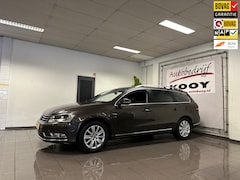 Volkswagen Passat Variant - 1.4 TSI Comfort Executive Line BlueMotion * Automaat / Navigatie / NL Auto