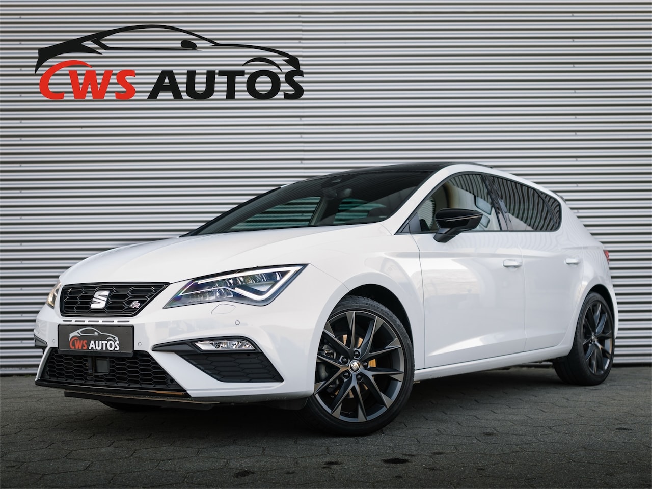 Seat Leon - 1.4 EcoTSI FR BLACK LINE PANO VIRTUAL LEER ACC - AutoWereld.nl