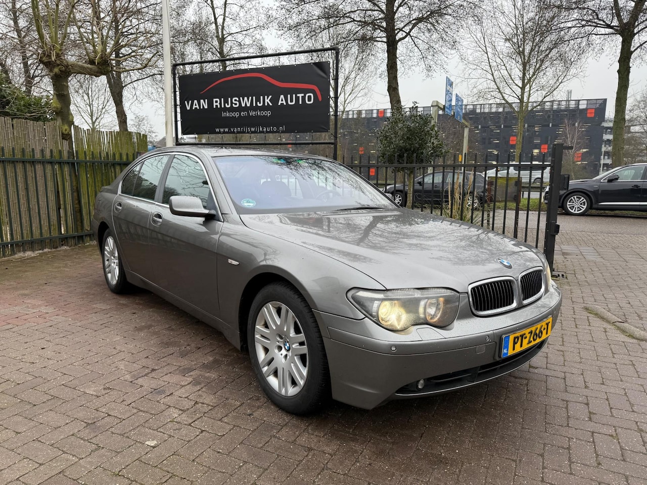 BMW 7-serie - 730d Executive Xenon Leder Schuifdak Nav Clima - AutoWereld.nl