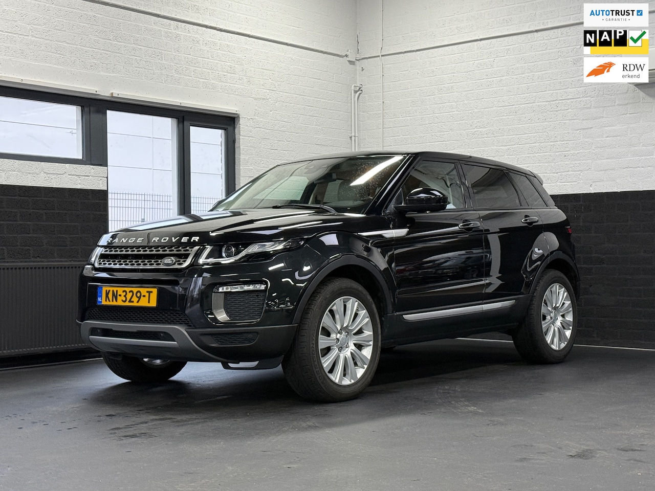 Land Rover Range Rover Evoque - 2.0 Si4 HSE 2.0 Si4 HSE, Meridian, Leder, Facelift, Elektr. Kofferklep, Stuur/stoelverwarming - AutoWereld.nl