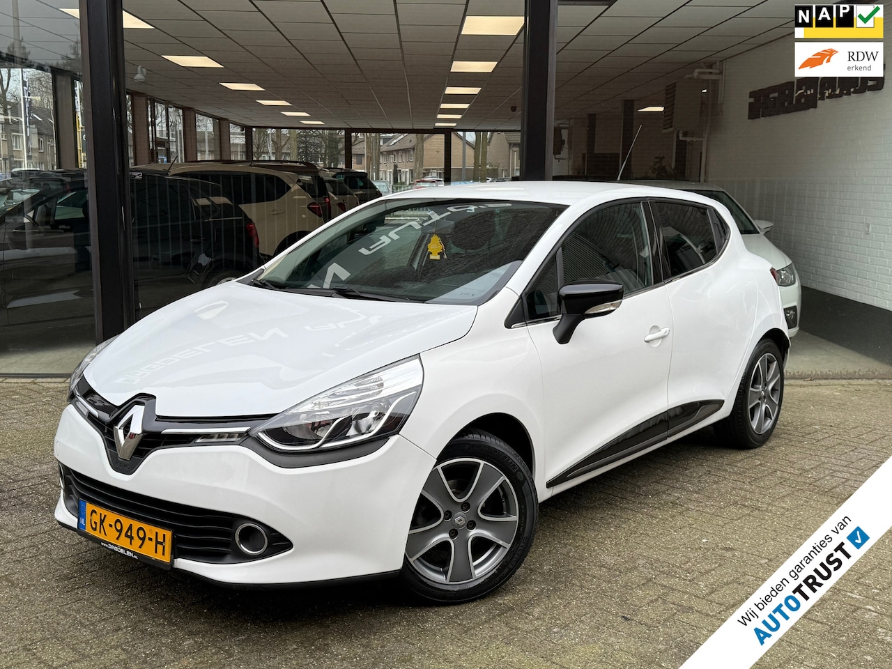 Renault Clio - 0.9 TCe AIRCO | NAVI | CRUISE | BLUETOOTH | PDC | NAP - AutoWereld.nl