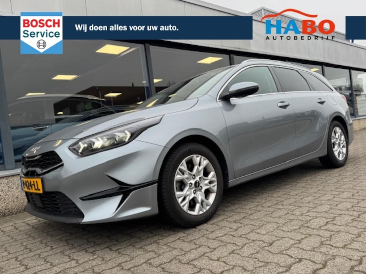 Kia Cee'd Sportswagon - Ceed Sw 1.0 T-GDI DYNAMICPLUSLINE 120PK ECC/CRUISE/NAV/CAMERA/REGEN.SENS/PARK.SENS/STOEL.V - AutoWereld.nl