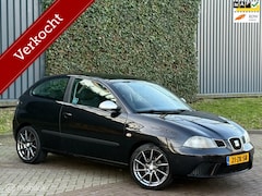 Seat Ibiza - 1.4-16V Trendstyle Airco|Parrot|Lmv|Nap|Boekjes