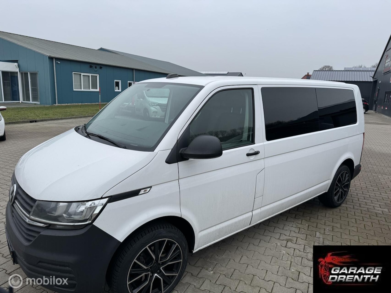 Volkswagen Transporter - 2.0 TDI L2H1 28 Navi / cruise - AutoWereld.nl