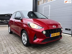 Hyundai i10 - 1.2i Intro Edition - Navigatie - Stuur-/Stoelverwarming - Cruise Control - Achteruitrijcam