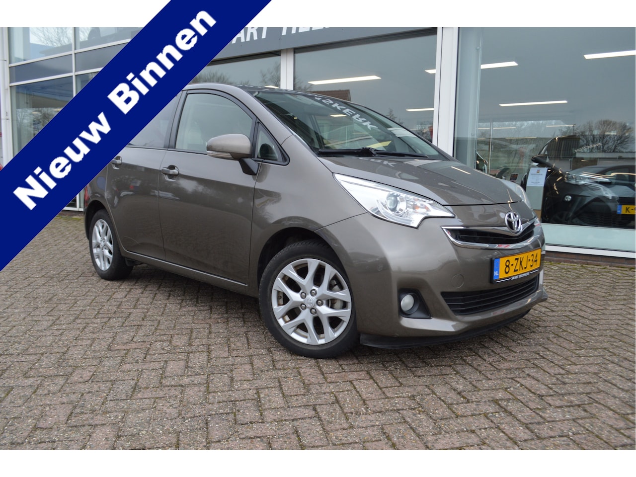 Toyota Verso S - 1.3 VVT-i Trend Automaat | NL auto | 1e eigenaar | Trekhaak - AutoWereld.nl