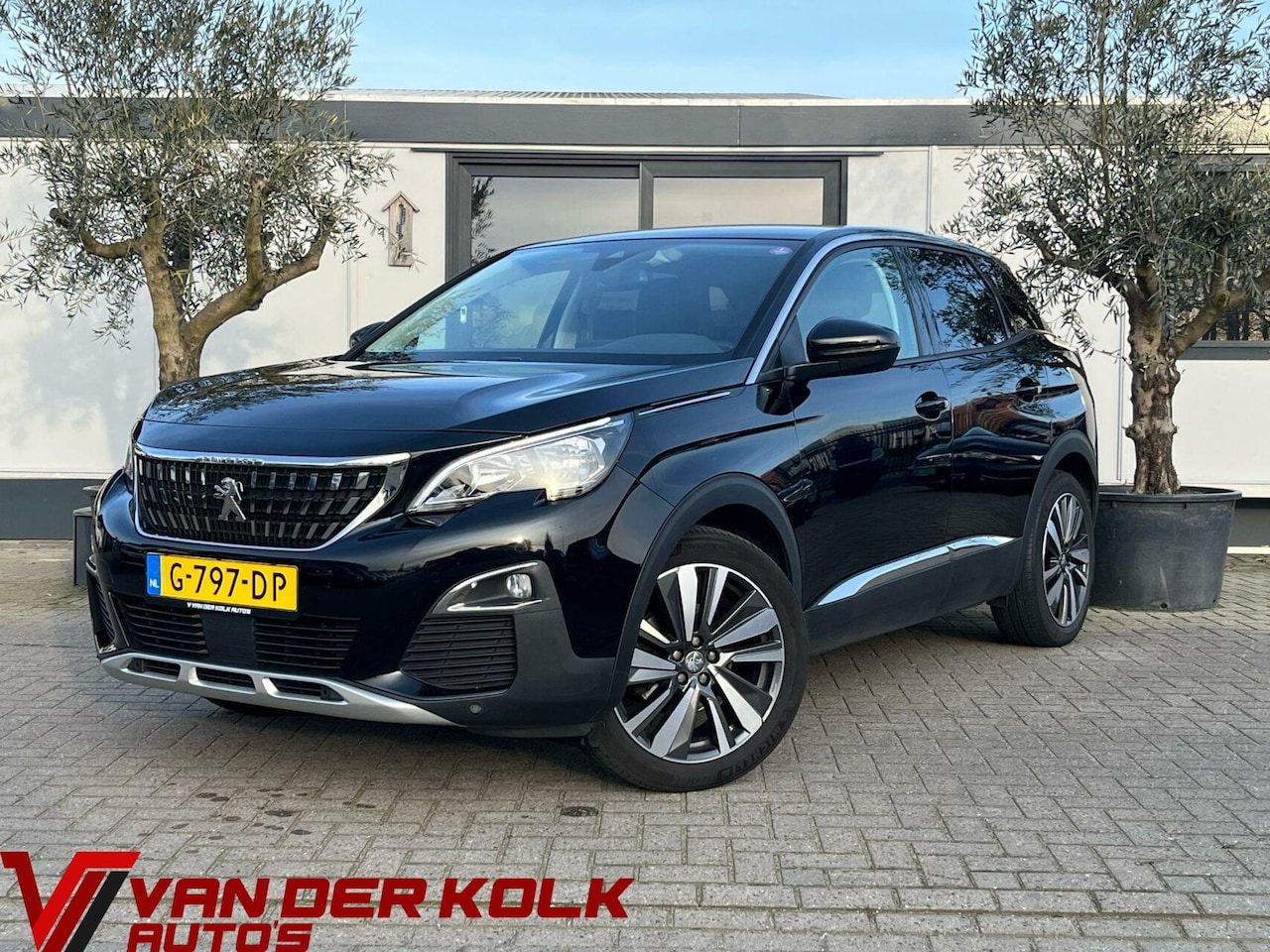 Peugeot 3008 - 1.2 PureTech Allure Digital Cockpit Leder CarPlay Navi Cruise Climate - AutoWereld.nl