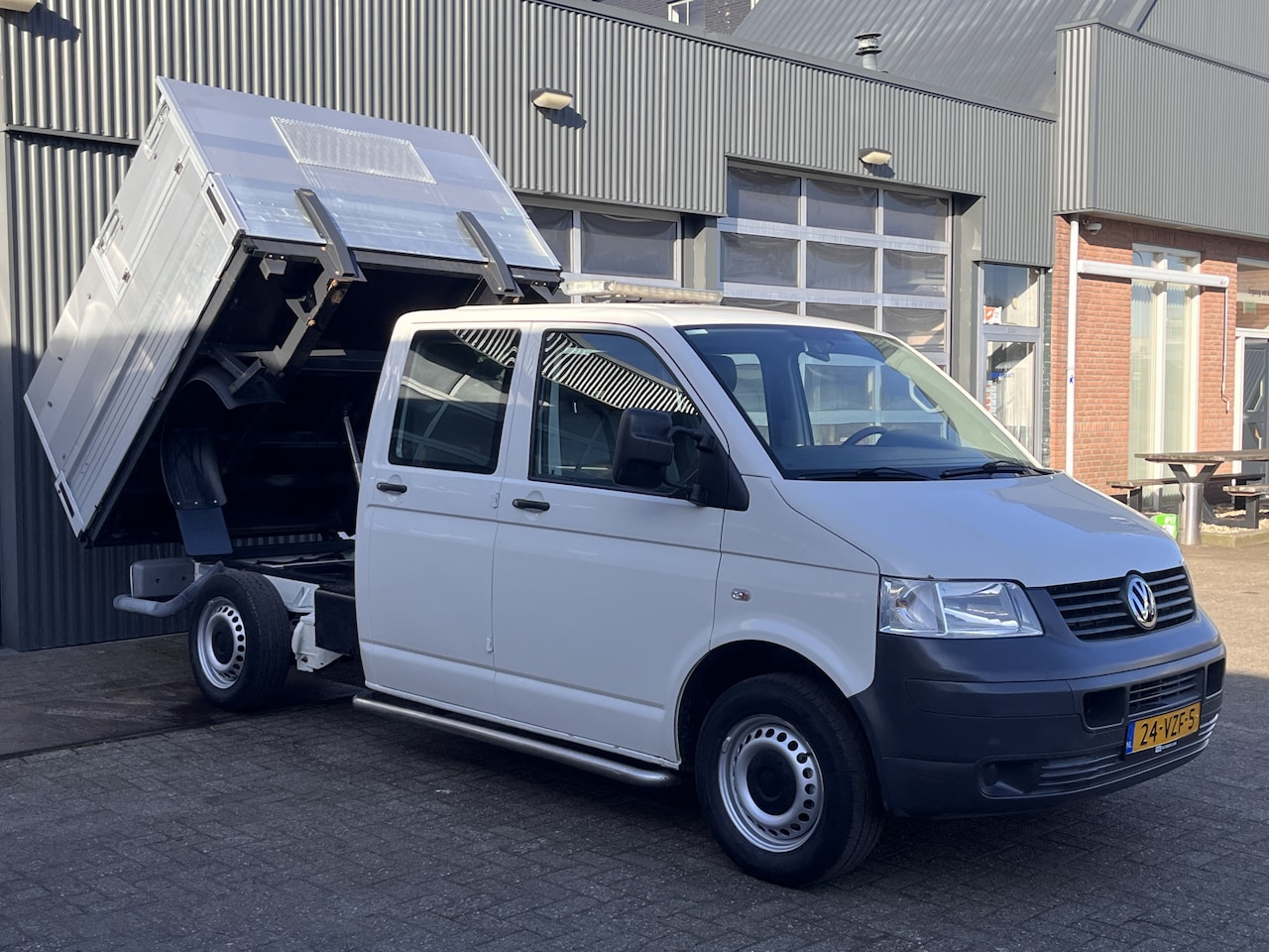 Volkswagen Transporter - 1.9 TDI 340 DC Kipper Trekhaak Dubbele cabine Kiper Open laabak Pick up p-up - AutoWereld.nl