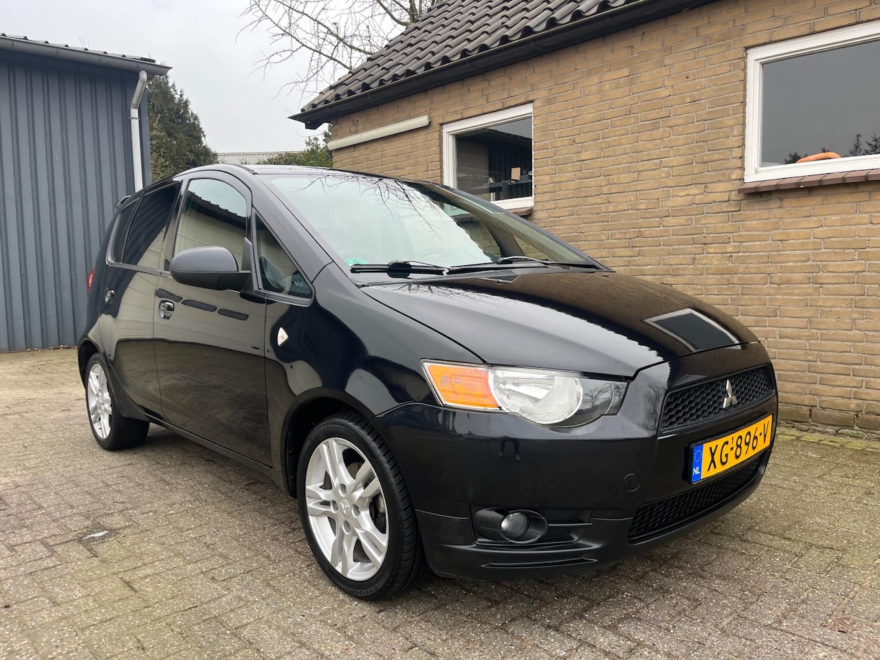 Mitsubishi Colt - 1.3 Inform 2009 APK NAP AIRCO - AutoWereld.nl