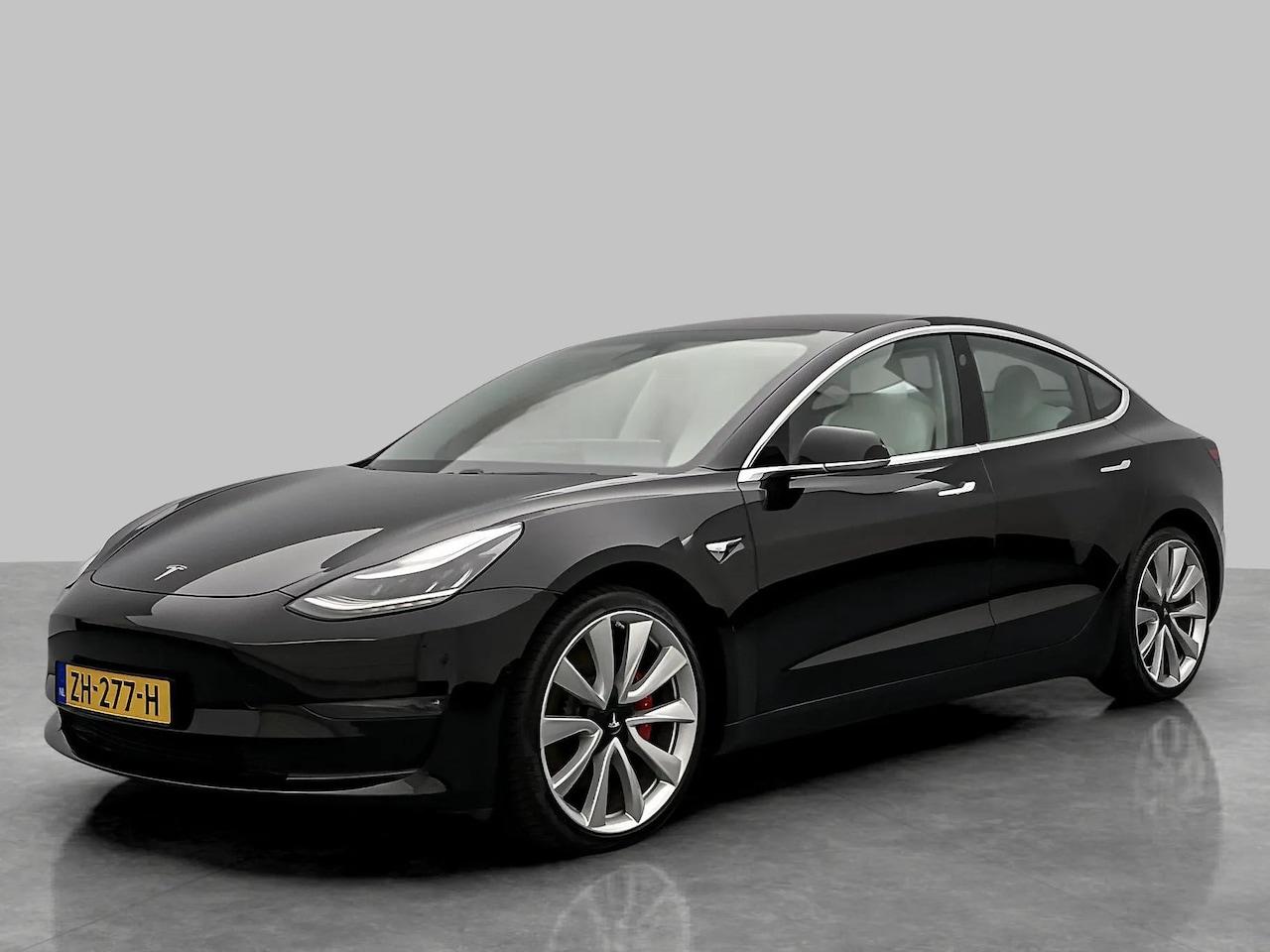 Tesla Model 3 - Performance AWD 75 kWh - AutoWereld.nl