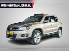 Volkswagen Tiguan - 1.4 TSI Life PANO | LED | TREKHAAK | STOELVERWARMING