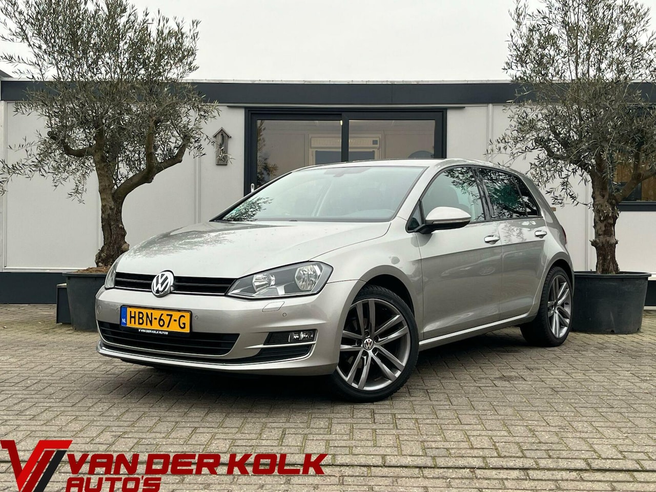 Volkswagen Golf - 1.2 TSI R-Line Navi CarPlay Cruise Climate - AutoWereld.nl