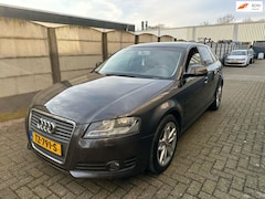 Audi A3 Sportback - 1.4 TFSI 5 DRS Attraction CLIMA/ MOTOR TIKT/ ENGINE MAKE NOISE