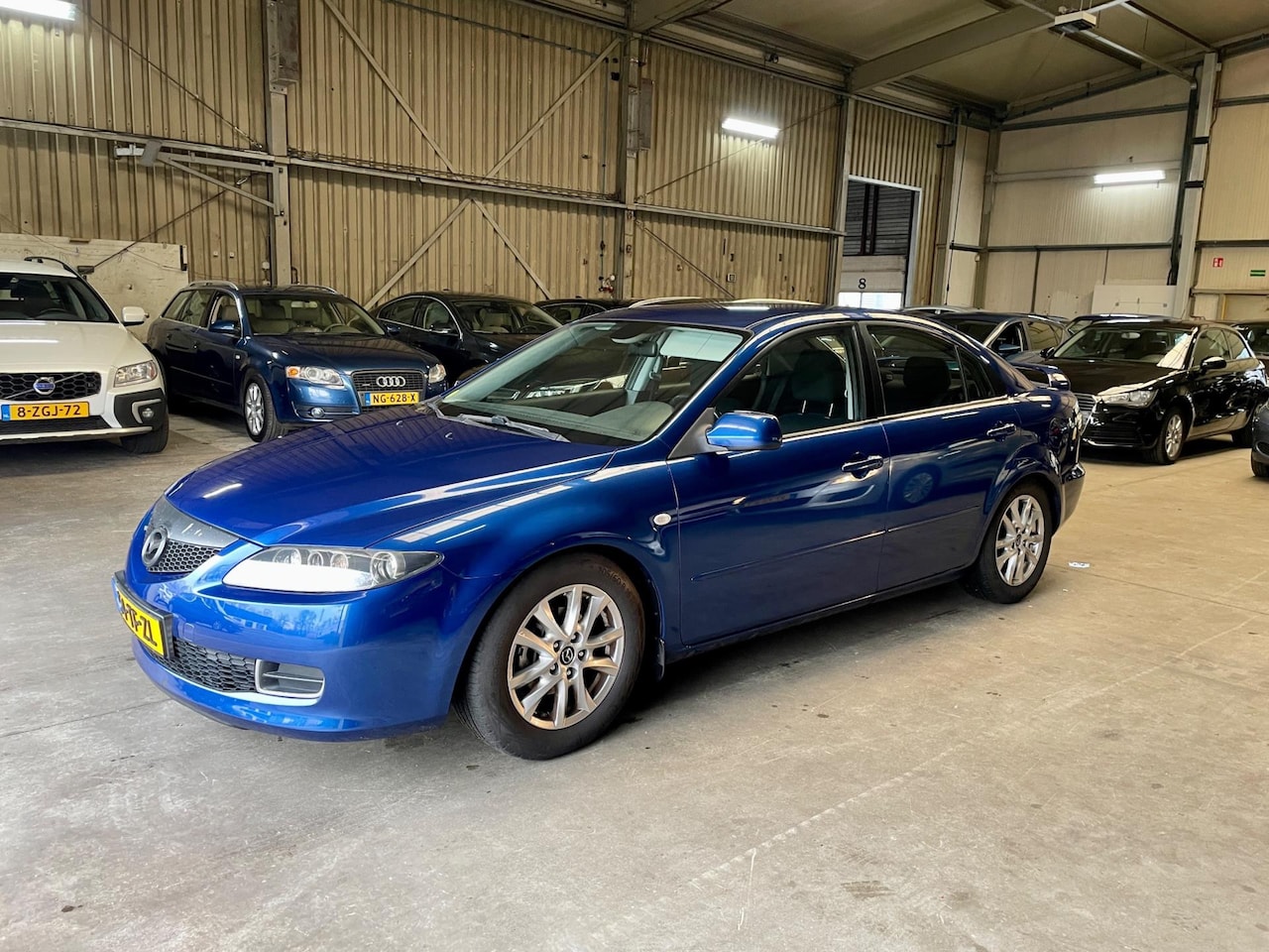 Mazda 6 Sport - 1.8i Touring 1.8i Touring - AutoWereld.nl