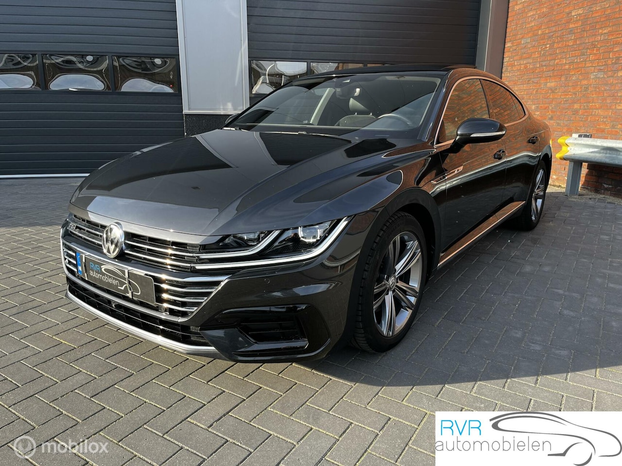 Volkswagen Arteon - 2.0 TSI Business R 2.0 TSI Business R - AutoWereld.nl