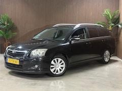 Toyota Avensis Wagon - 2.0 VVTi Luna